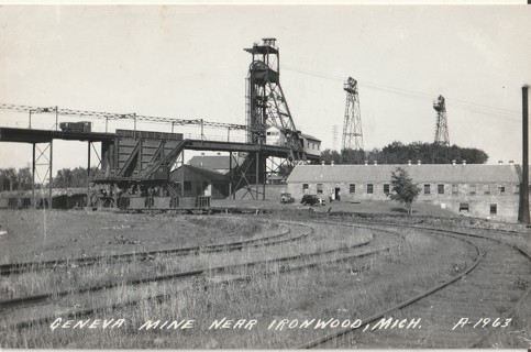 Vintage Unused Postcard: (y): Geneva Mine Near Ironwood, MI