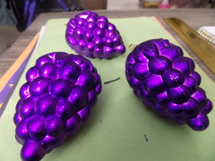 Set of 3 acrylic purple bunches of grapes ornaments 4 inch