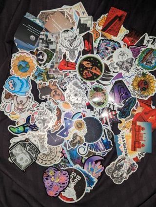 10 RANDOM stickers