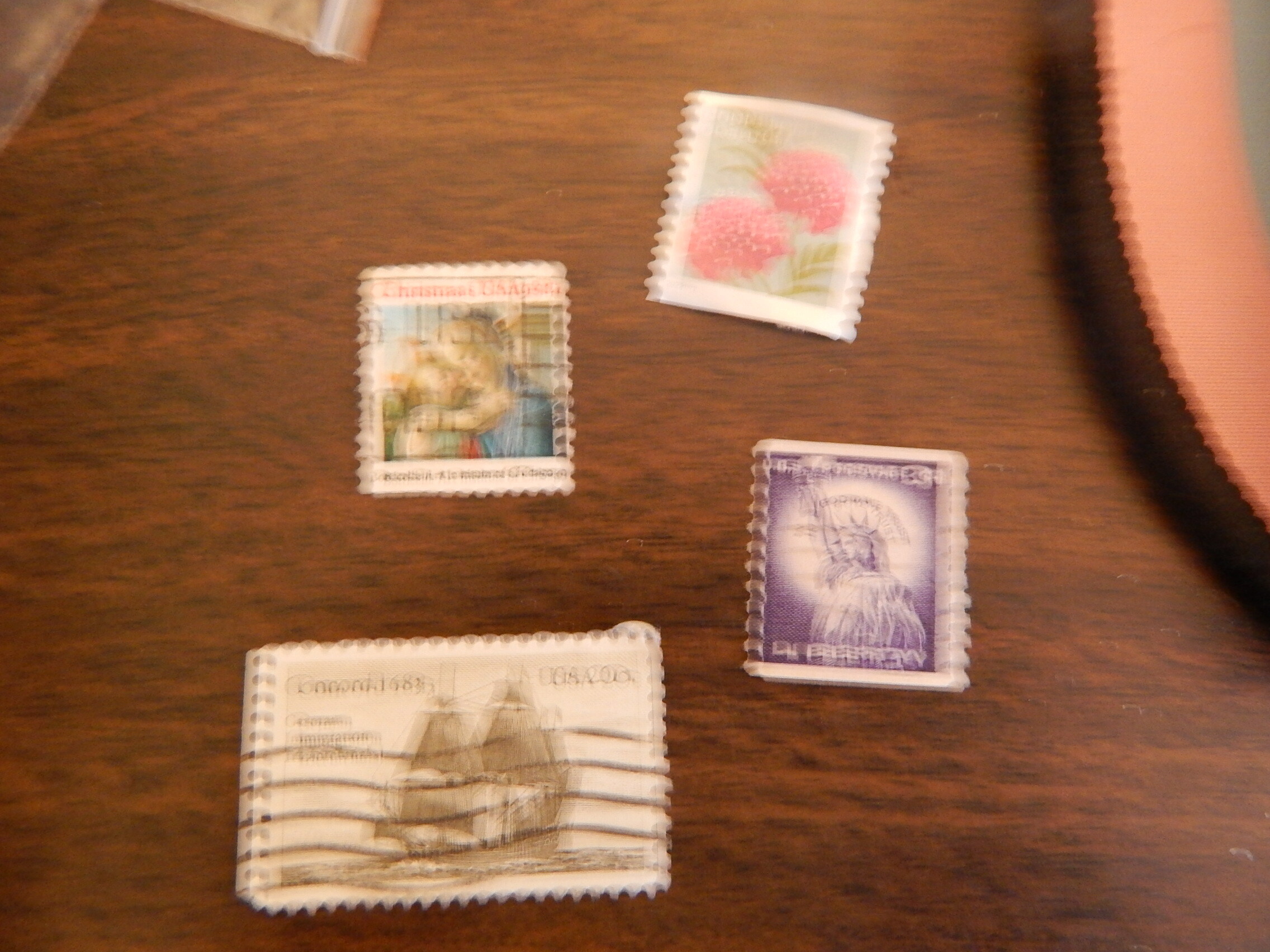 Free: U.S. collectable postage stamps~~ Lot of 4