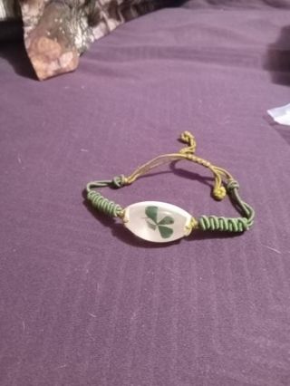 4 leaf clover bracelet
