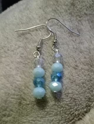 Blue Crystal beaded dangle hook Earrings nip