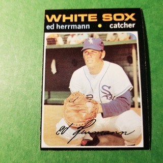 1971 Topps Vintage Baseball Card # 169 - ED HERRMANN - WHITE SOX - NRMT+ 