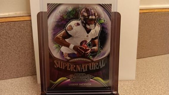 2021 PANINI CONTENDERS LAMAR JACKSON SUPER NATURAL #SN-LJA BALTIMORE RAVENS