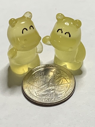 HIPPOPOTAMUS/HIPPO~#3~YELLOW~SET OF 2~GLOW IN THE DARK~FREE SHIPPING!