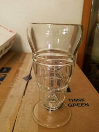  VINTAGE 1940s ORIGINAL SODA FOUNTIAN GLASSES (QTY 7) - FREE SHPG :D