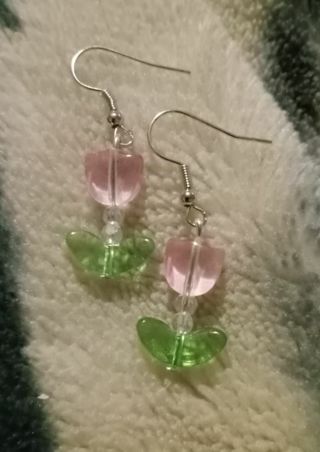 Pink flower crystal hook earrings new in pk