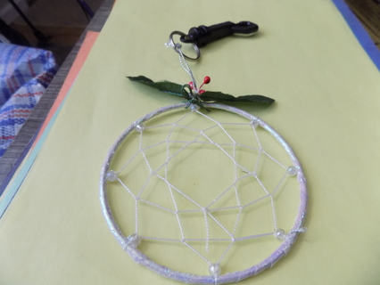 4 inch round dreamcatcher on keyring trim in Holly and berries