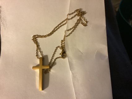  GOLDEN CROSS AND CHAIN NECKLACE
