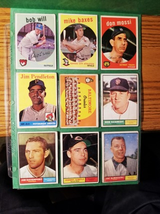 9 - LOT - 1959/61 TOPPS. VARIOUS CONDITION. READ