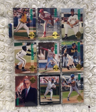 Set of 9 Baseball Cards