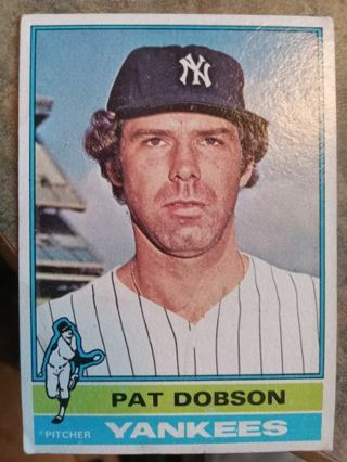 1976 TOPPS PAT DOBSON NEW YORK YANKEES BASEBALL CARD# 296