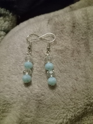 6/8mm blue crystal dangling hook earrings nip