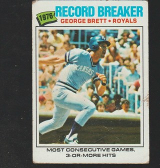 1977 Topps George Brett #231 Kansas City Royals RB Baseball Card