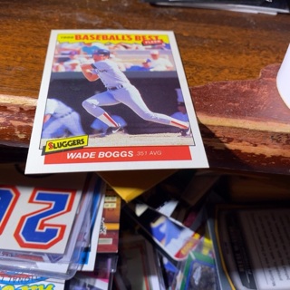 1986 fleer Baseball’s best slugger wade Boggs baseball card 