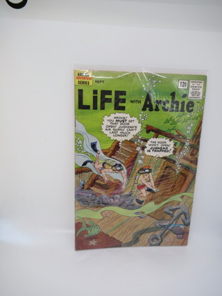 LIFE WITH Archie #16