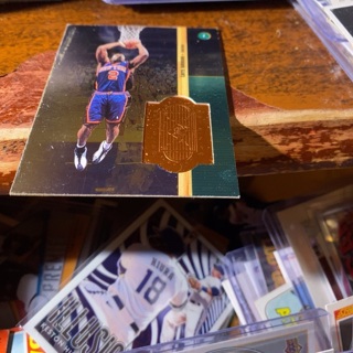 1999 upper deck spx finite Larry Johnson basketball card ser num 
