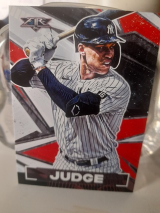 2021 Aaron Judge Topps Fire NY Yankees