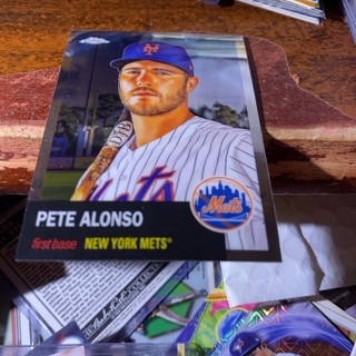 2022 topps chrome Pete Alfonso baseball card 