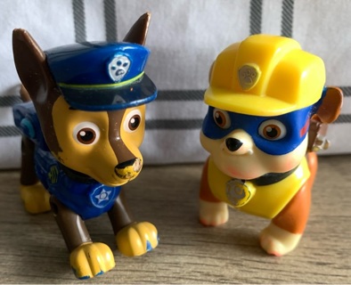 Lot Of 2 Paw Patrol Figures Chase & Rubble Preowned 