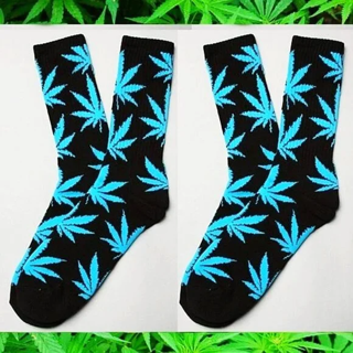 NEW MEN'S 2-PACK WEED LEAF SOCKS MARIJUANA GANJA