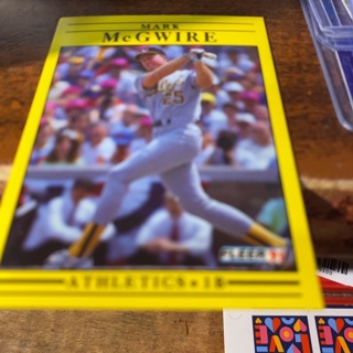 1991 fleer mark McGwire baseball card 