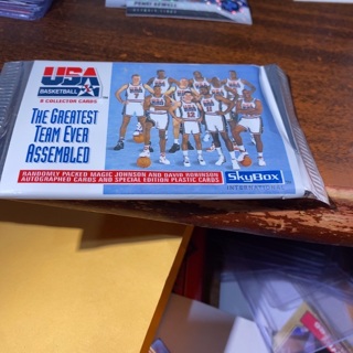 1992 skybox USA basketball unopened pack of cards 