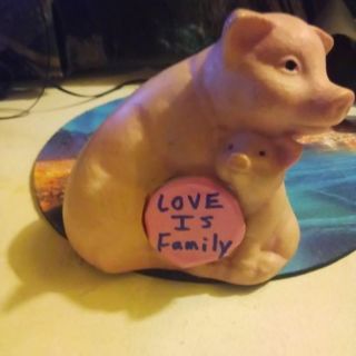 Love Is Family Pig Statue 