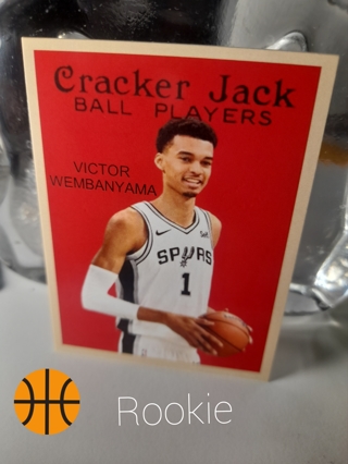 2023 Victor Wembanyama Cracker Jack Famous ROOKIE