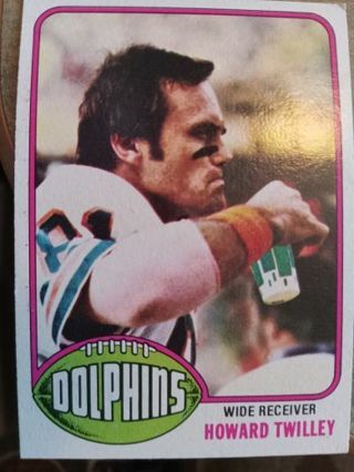 1976 TOPPS HOWARD TWILLEY MIAMI DOLPHINS FOOTBALL CARD# 372