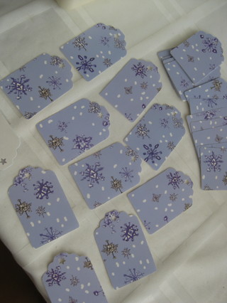 Winter holiday theme gift tags, 2.75"x1.75, 18 tags. New hand die cut.