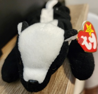 NEW - TY Beanie Baby - "Stinky"