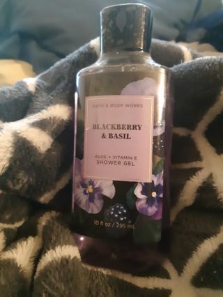 BBW BlackBerry & basil shower gel