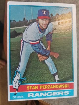 1976 TOPPS STAN PERZANOWSKI TEXAS RANGERS BASEBALL CARD# 388