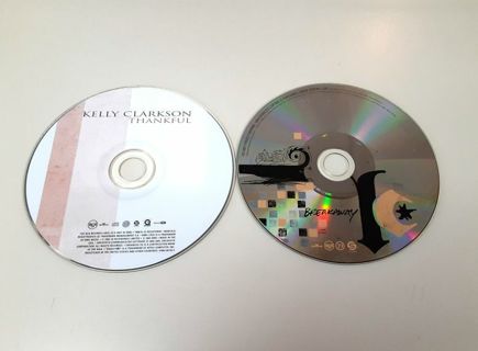 Kelly Clarkson ~ Lot Of 2 CD'S ~ No Case Or Booklets Included