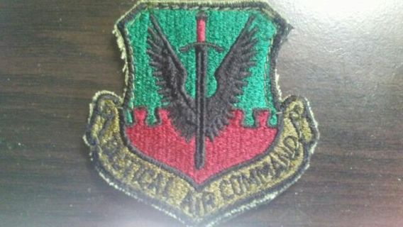 RARE TACTICAL AIR COMMAND PATCH -UNITED STATES MILITARY. SEE PICS FOR CONDITION. WEAR AROUND DESIGN.