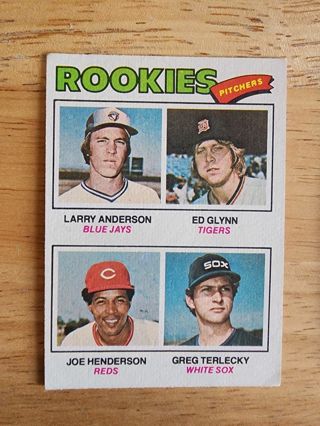 77 Topps Rookie Pitchers #487