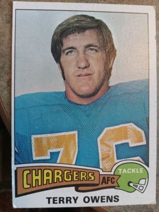 1975 TOPPS TERRY OWENS SAN DIEGO CHARGERS FOOTBALL CARD# 256