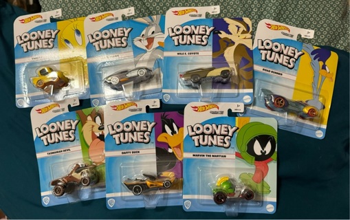 LOONEY TUNES!!!