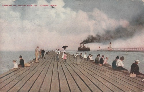 Vintage Used Postcard: L: 1910 Fishing on South Pier, St Joseph, MI