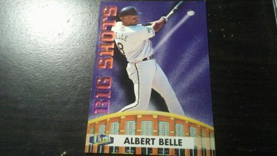 1998 FLEER ULTRA BIG SHOTS ALBERT BELLE CHICAGO WHITE SOX BASEBALL CARD# 4 OF 15. B5