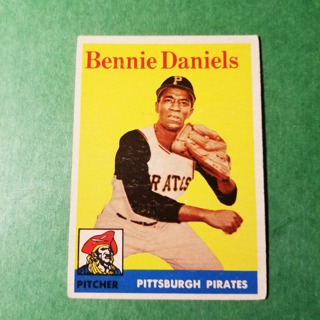 1958 - TOPPS BASEBALL CARD NO. 392 - BENNIE DANIELS  - PIRRATES