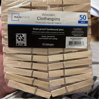 50 wooden clothespins 