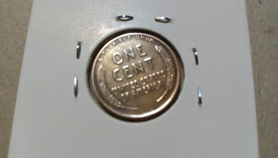 1944-BU COPPER LINCOLN WHEAT PENNY.. HIGH BIDDER WINS. (NO FAKE COINS HERE )