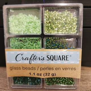 NEW - Crafter's Square - Glass Beads