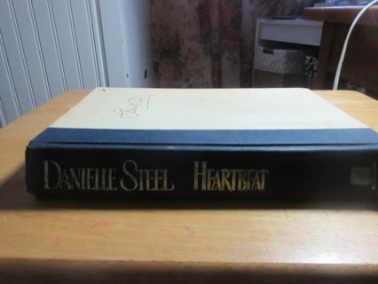 Danielle Steel Book Heartbeat