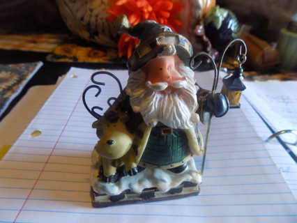 Resin Santa  in blue hat & coat 4 inch holds wire staff with lantern & reindeer by side