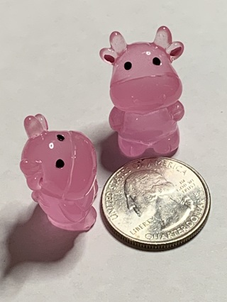 ♡COWS~#6~DARK PINK~SET OF 2~GLOW IN THE DARK~FREE SHIPPING♡