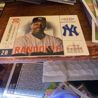 2001 upper deck legends of New York Willie Randolph baseball card 