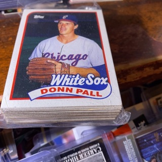 (50) random 1989 topps baseball cards 